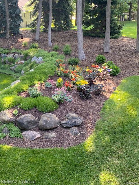 4355 Oak Pointe Drive, Brighton, MI 48116 — Photo 35