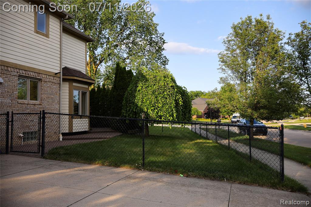 55728 Placid Drive, Macomb, MI 48042 — Photo 23