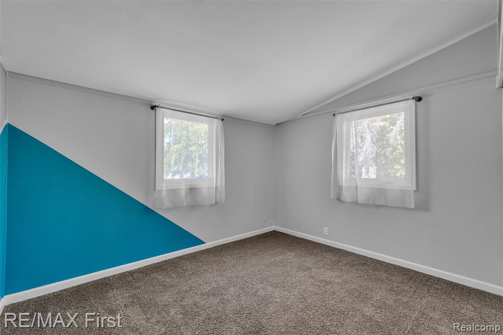5052 Mary Sue Avenue, Clarkston, MI — Photo 14