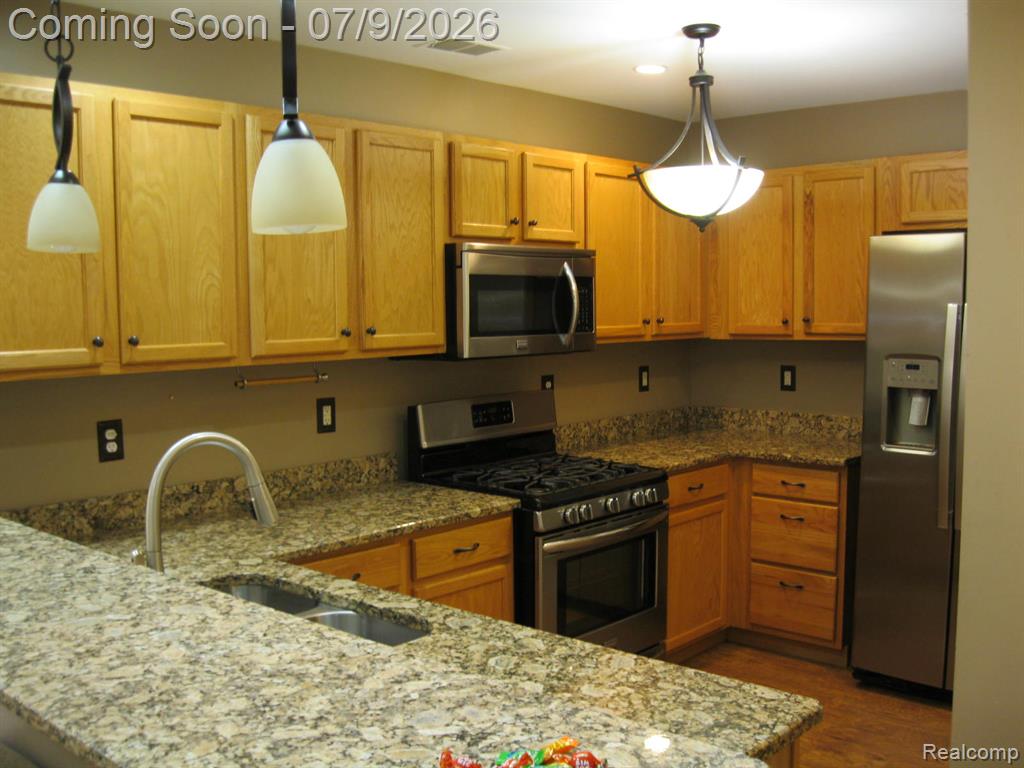 138 Countryside Lane, Highland, MI — Photo 7