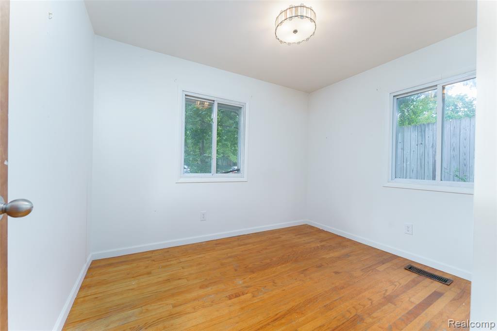 1115 Western Drive, Ann Arbor, MI 48103 — Photo 18