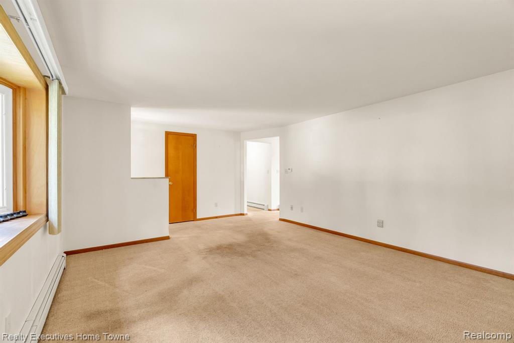 4415 Cambridge Drive, Port Huron, MI 48060 — Photo 8