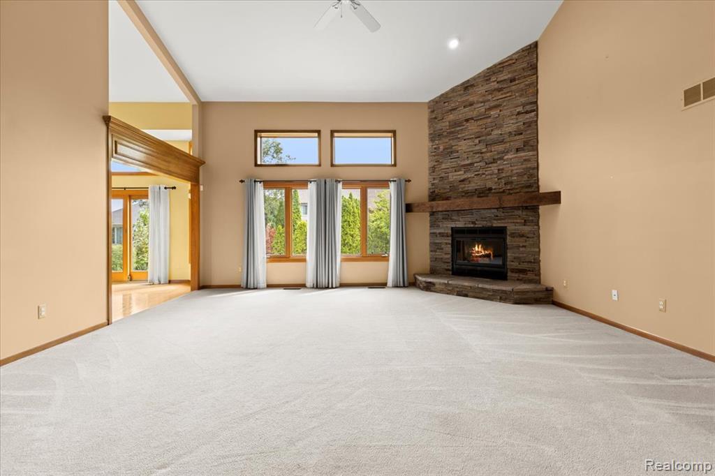 49366 Briar Pointe Dr. Drive, Macomb, MI 48044 — Photo 12