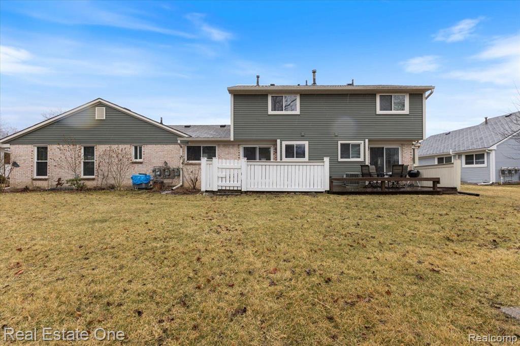 2816 BOMBRIDGE, Ann Arbor, MI 48104 — Photo 14