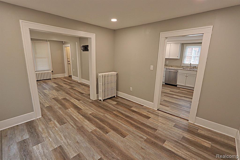 226 N SUMMIT Street, Ypsilanti, MI 48197 — Photo 5