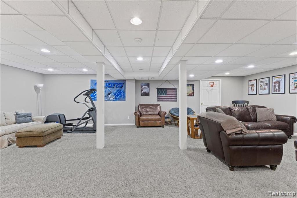29818 Bradford Drive, New Hudson, MI 48165 — Photo 29