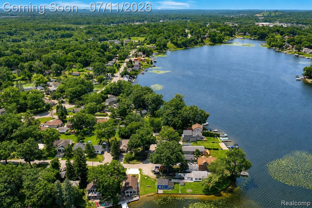 95 N Hulbert Street, White Lake, MI — Photo 4
