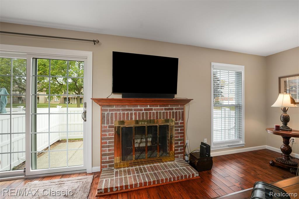 20903 W Glen Haven Circle, Novi, MI 48167 — Photo 9