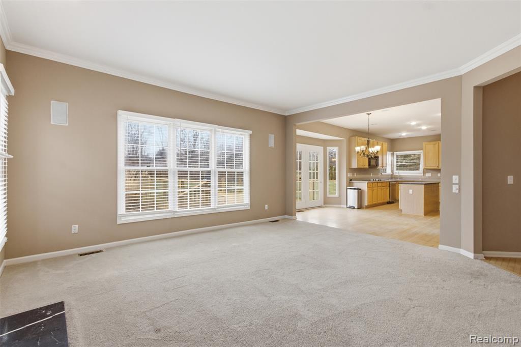 5139 Birkdale Drive, Commerce Twp, MI 48382 — Photo 14