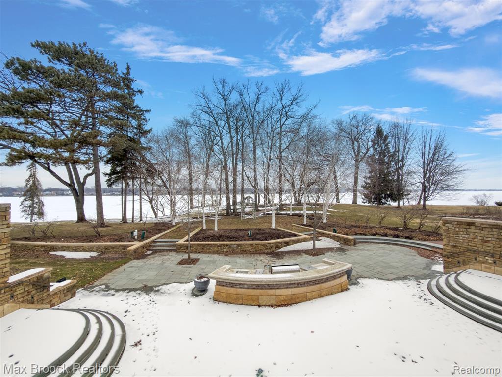 4740 Dow Ridge Road, Orchard Lake Village, MI 48324 — Photo 35