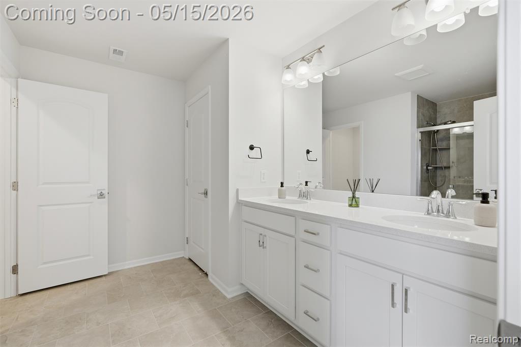 241 Quartz Way, White Lake, MI — Photo 32