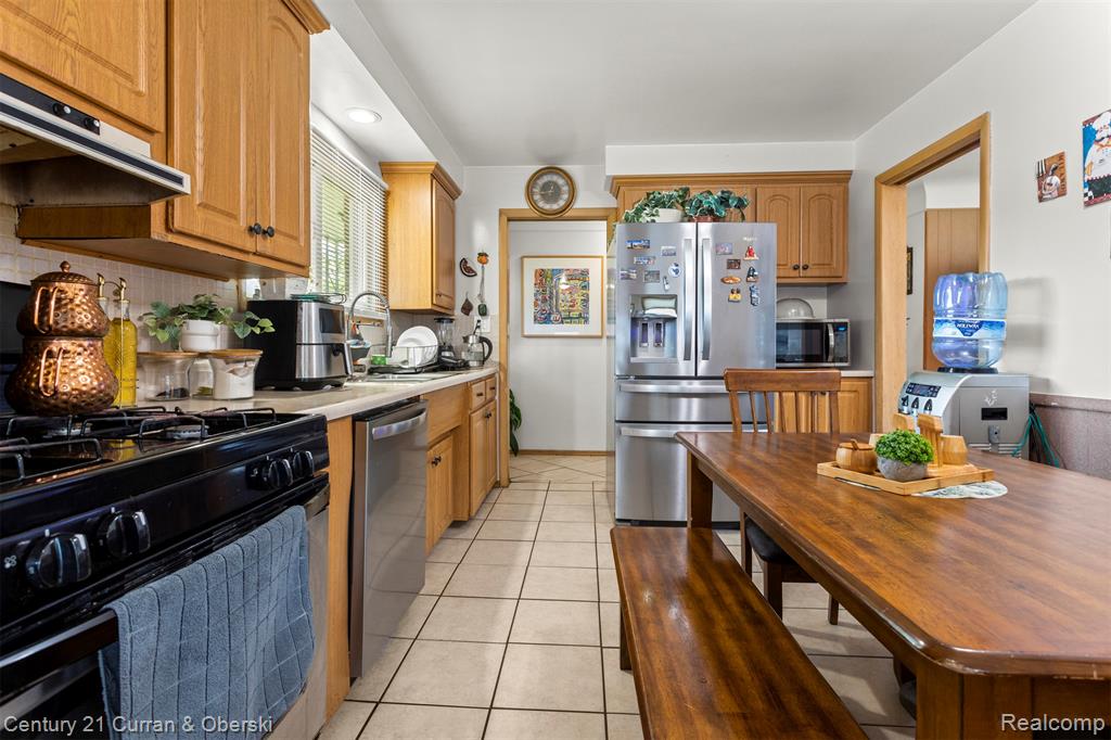 6647 Shadowlawn Street, Dearborn Heights, MI 48127 — Photo 10