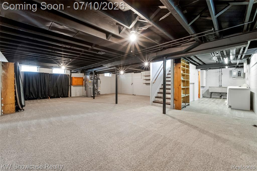 8936 Merriman Road, Livonia, MI 48150 — Photo 44