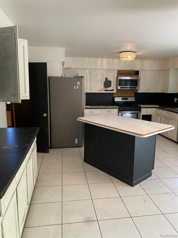 39910 Donahue Drive, Clinton Twp, MI 48038 — Photo 10