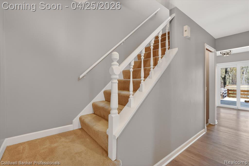8303 Belle Bluff Drive, Grand Blanc, MI 48439 — Photo 9