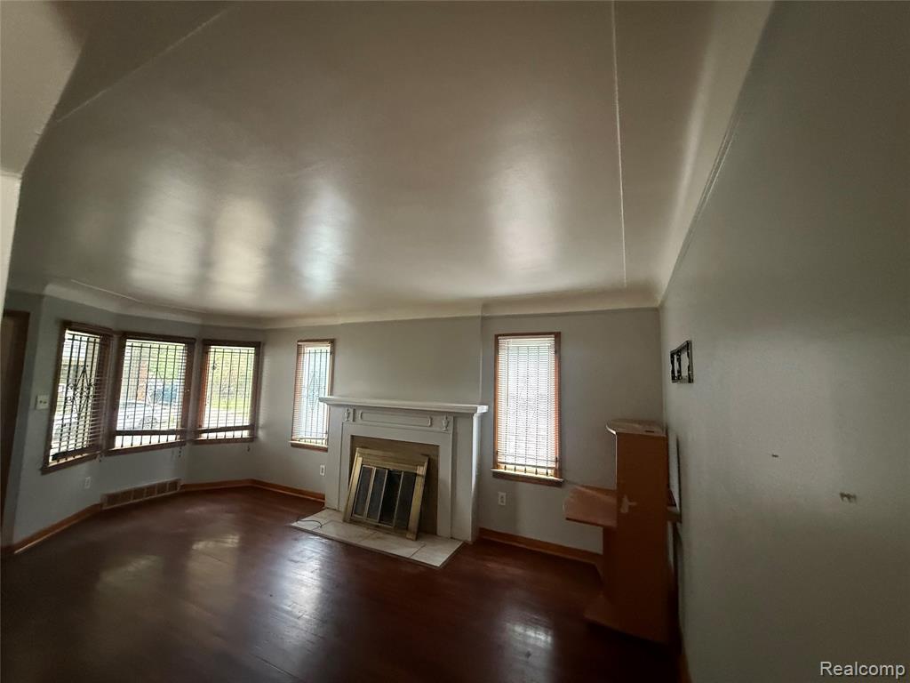 7343 Auburn Street, Detroit, MI 48228 — Photo 4