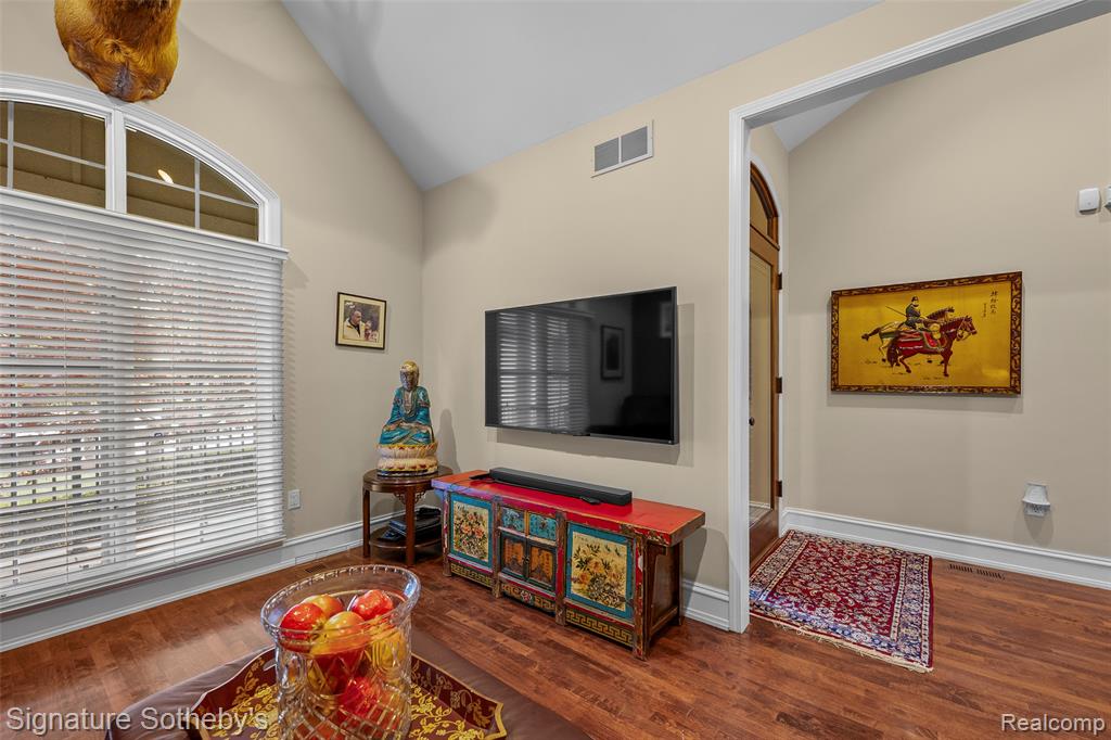 5375 Pembrooke Crossing Court, West Bloomfield, MI — Photo 10