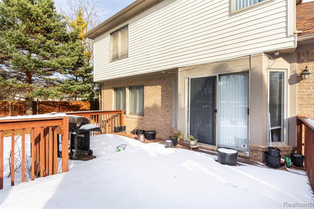 40945 Justin Drive, Sterling Heights, MI 48310 — Photo 49