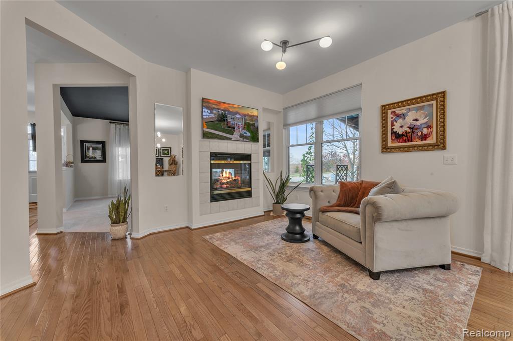 26738 Canterbury Circle, New Boston, MI 48164 — Photo 8