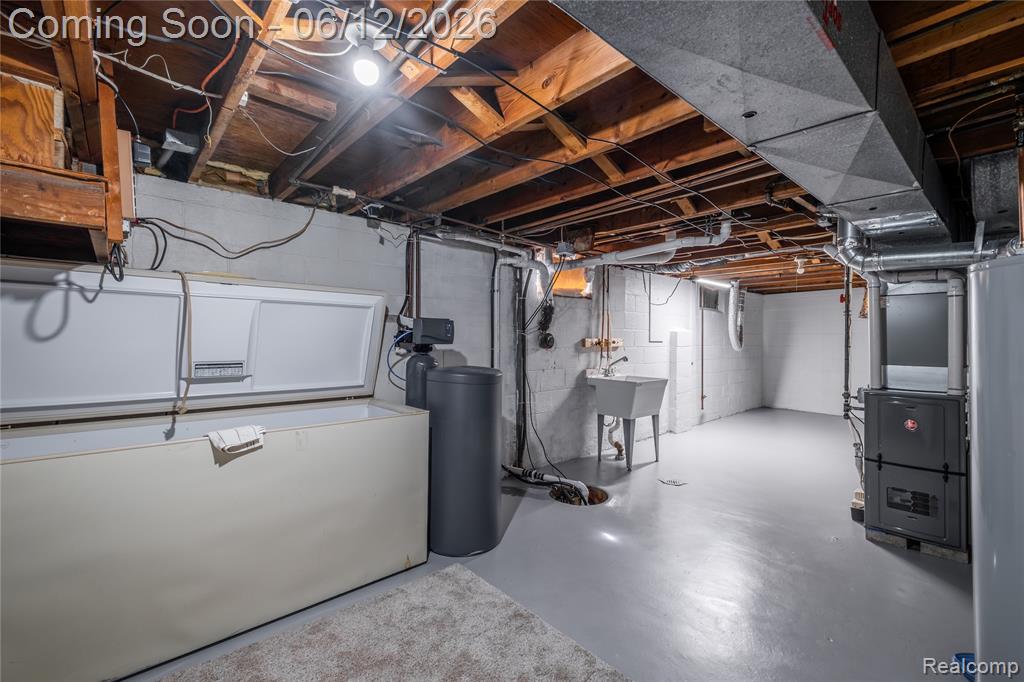 4083 Bristolwood Drive, Flint, MI 48507 — Photo 14