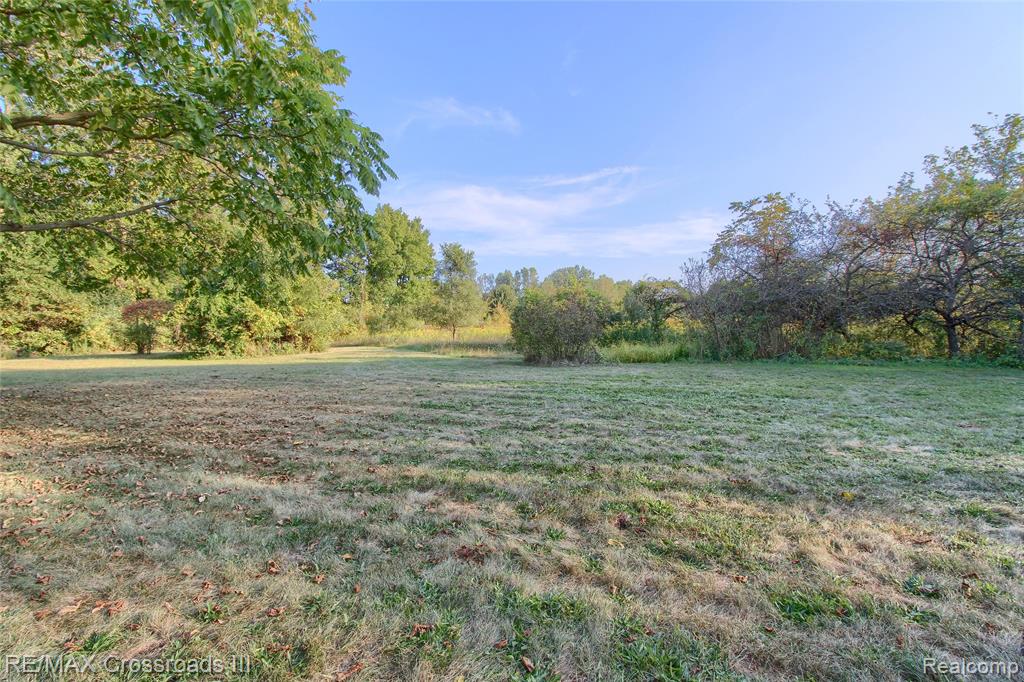 49765 Willis Road, Sumpter, MI 48111 — Photo 37