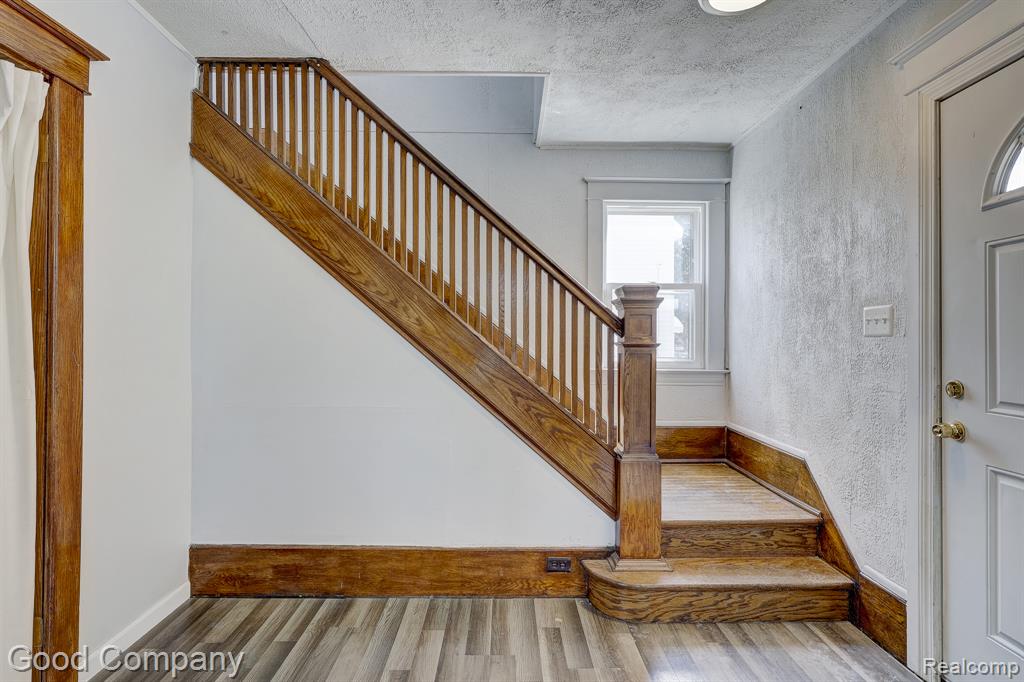 813 S Center Street, Royal Oak, MI 48067 — Photo 7