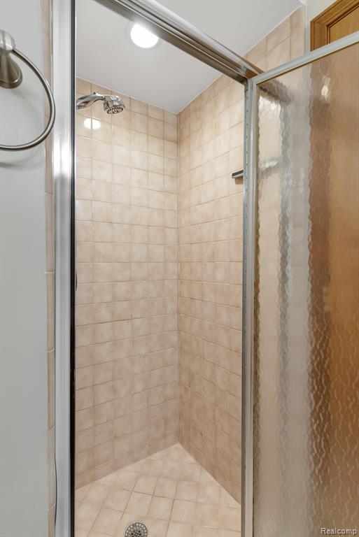 37779 SIENA Drive, Farmington Hills, MI 48331 — Photo 35
