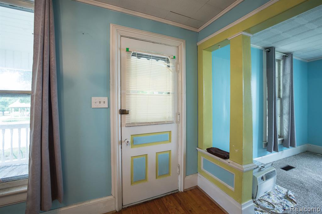 610 S CLINTON Street, Stockbridge, MI 49285 — Photo 13