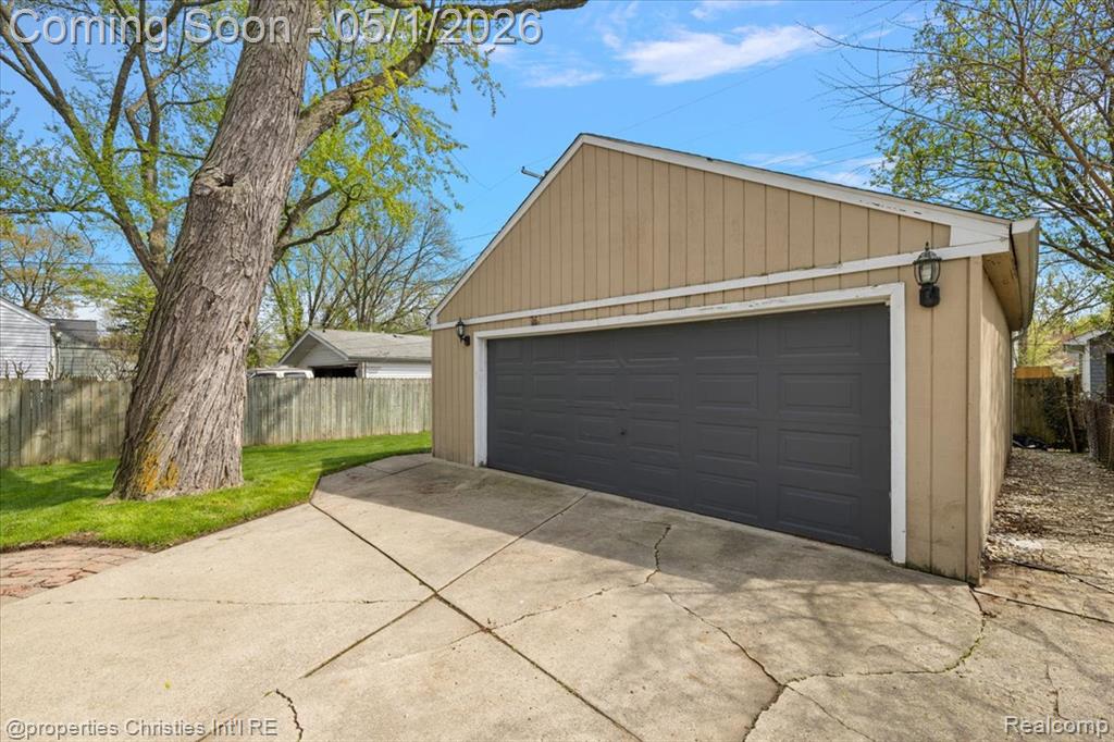 1691 Catalpa Drive, Berkley, MI 48072 — Photo 34