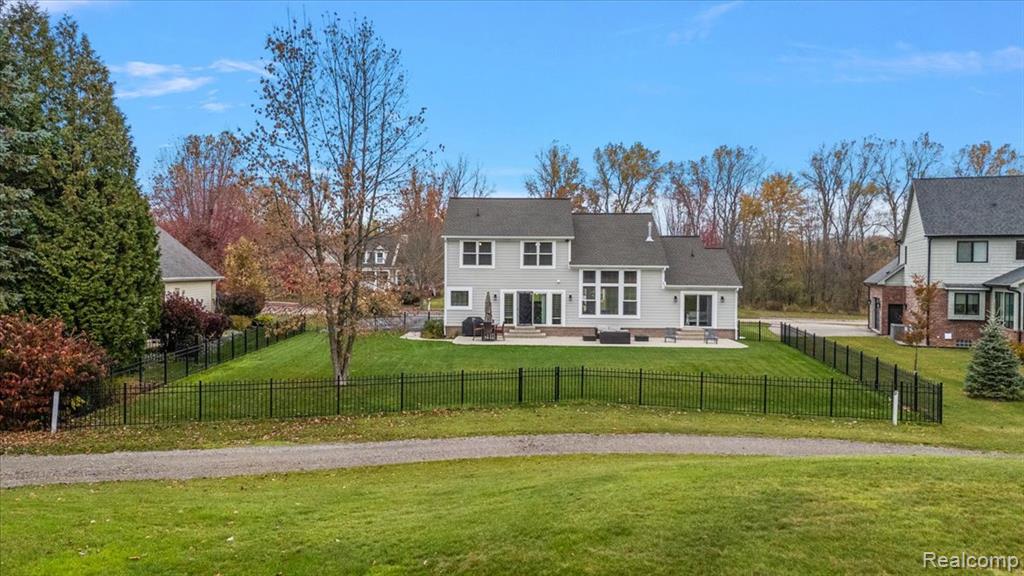 5839 Westwood Drive, Grand Blanc, MI 48439 — Photo 6
