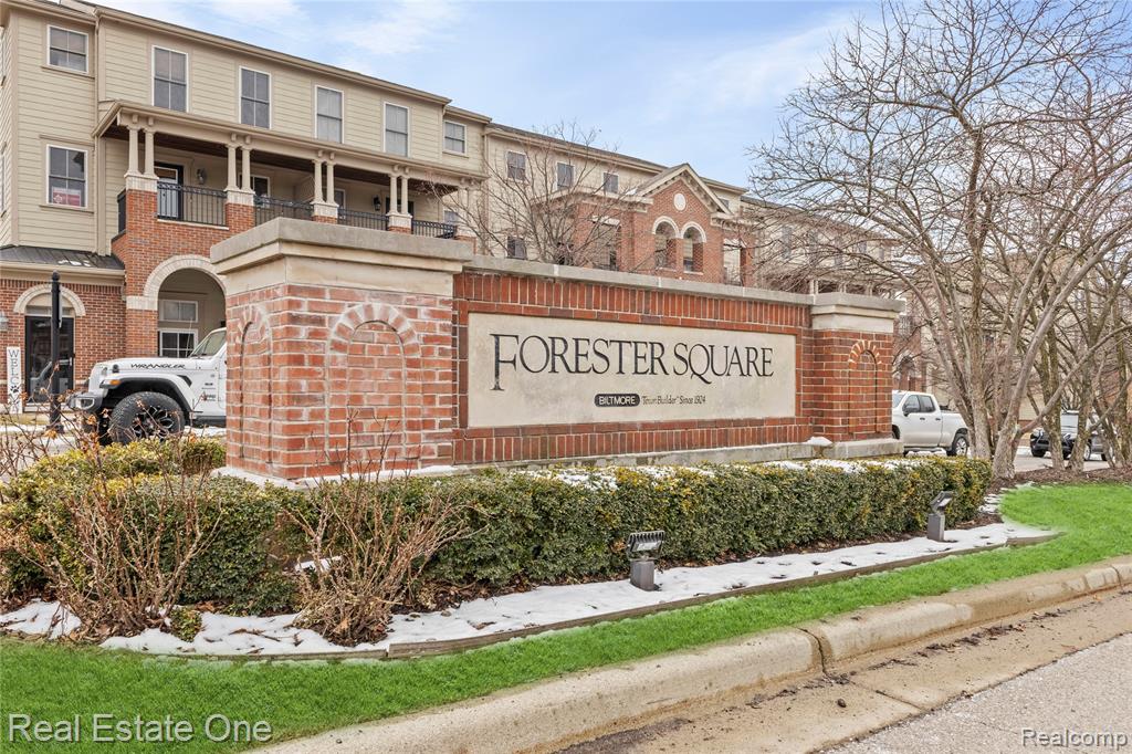 3939 Forester Boulevard, Auburn Hills, MI 48326 — Photo 3