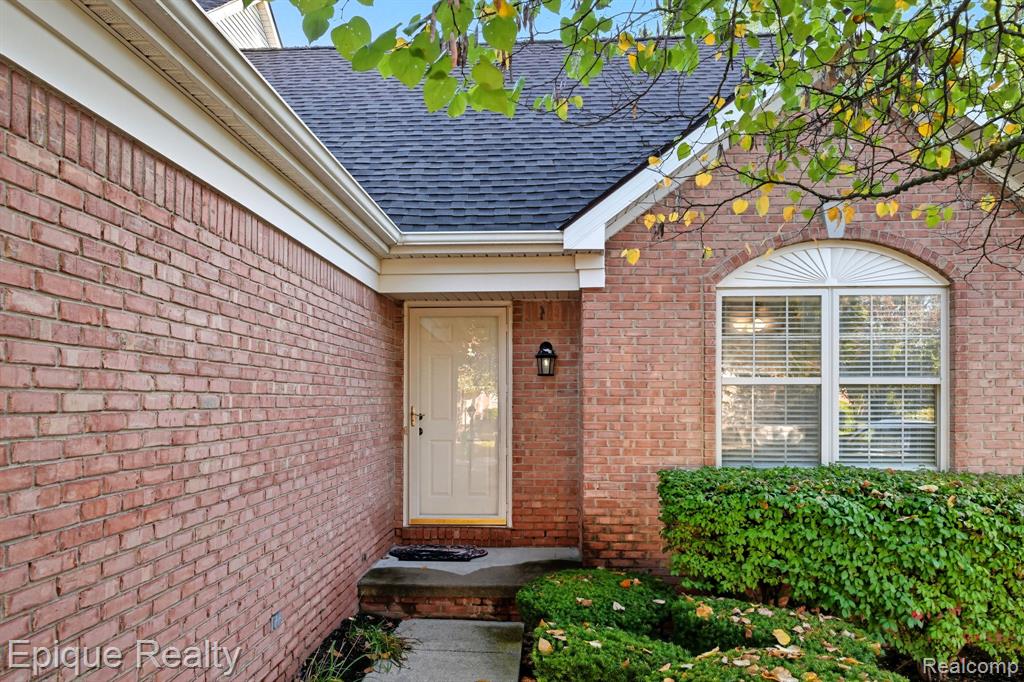 8851 Hardwood Drive, Belleville, MI 48111 — Photo 4