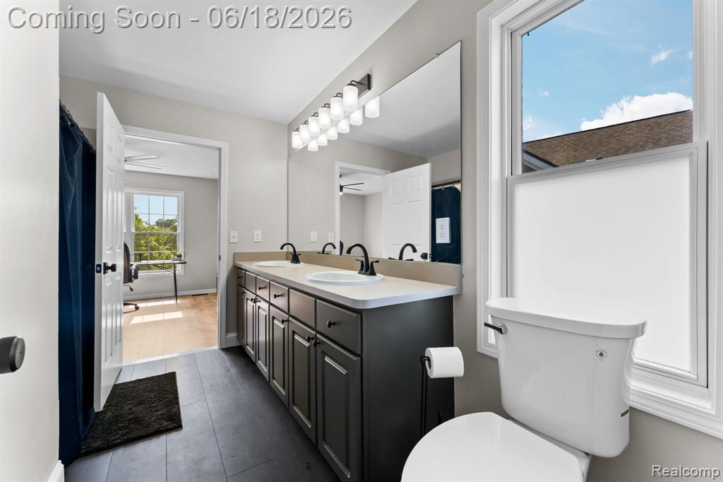 43126 Alcott Circle, Novi, MI 48377 — Photo 43