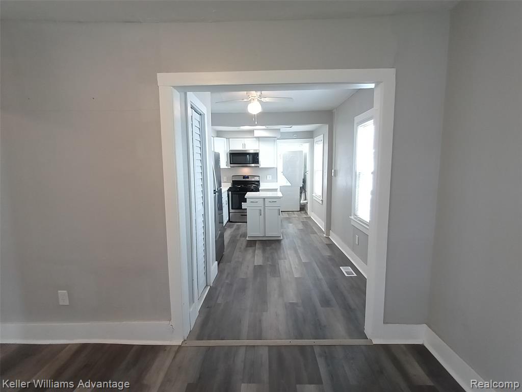 15345 Sumner, Redford, MI 48239 — Photo 9