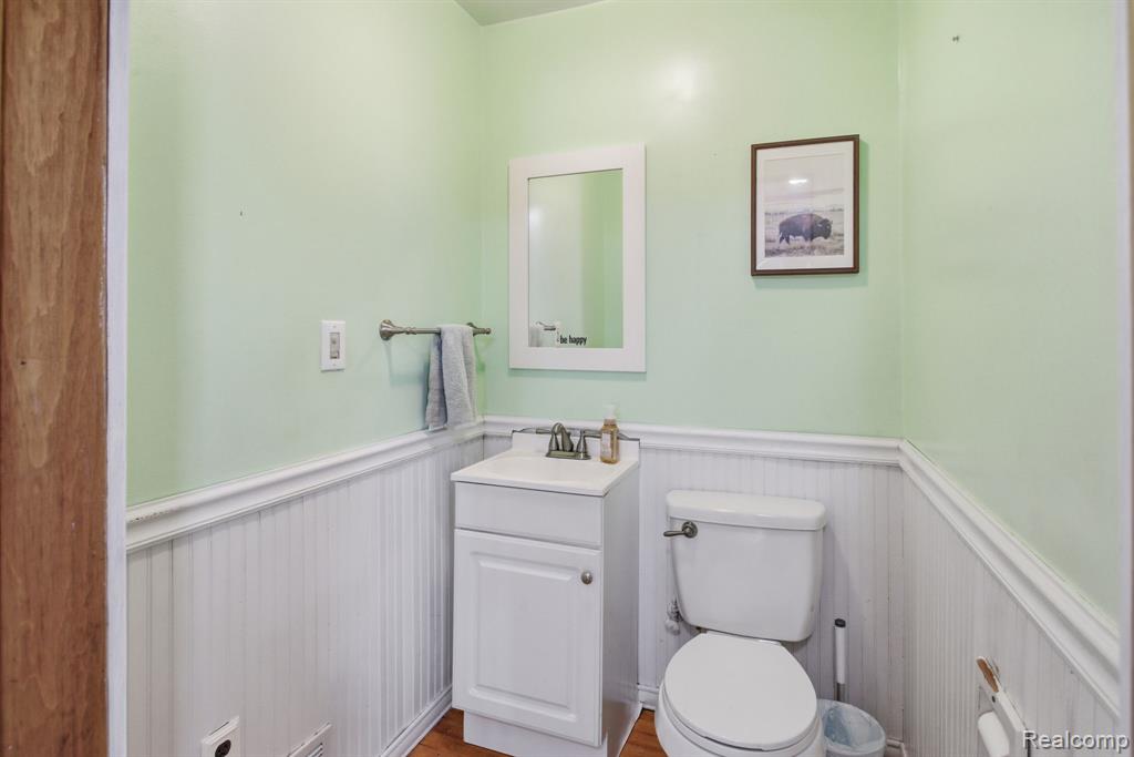 511 Godfroy Avenue, Monroe, MI 48162 — Photo 20