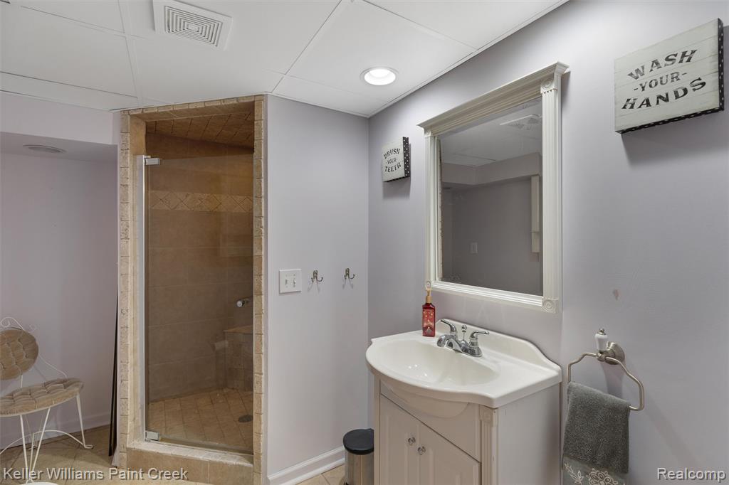 420 Dons Court, Ortonville, MI 48462 — Photo 24