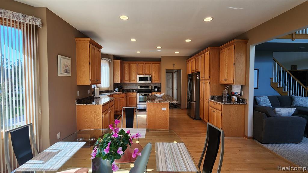 49828 SHELBY CREEK Drive, Shelby Twp, MI 48317 — Photo 19