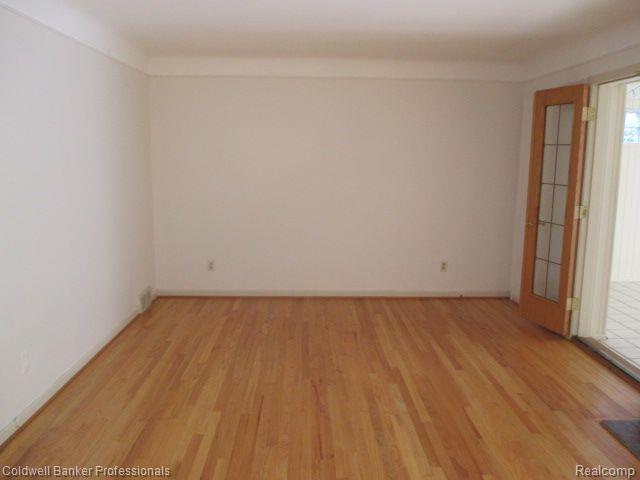554 Merritt Lane, Birmingham, MI 48009 — Photo 8