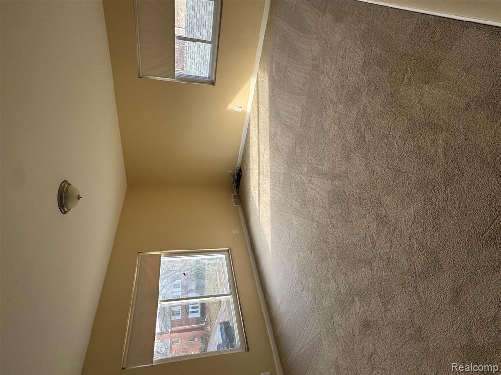 734 Harcourt Road, Grosse Pointe Park, MI 48230 — Photo 18