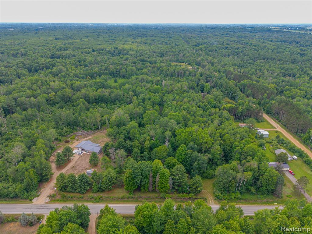 945 N Hockaday Road, Gladwin, MI 48624 — Photo 22
