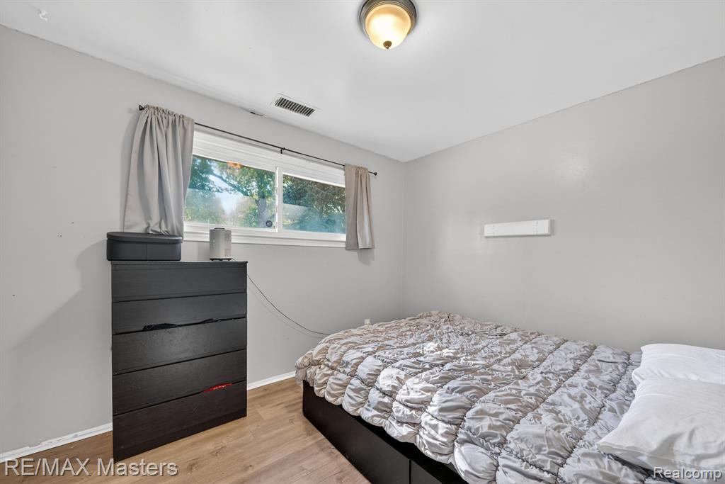 5901 Ziegler Street, Taylor, MI 48180 — Photo 15