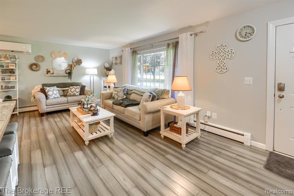 9404 E Lippincott Boulevard, Davison, MI 48423 — Photo 5
