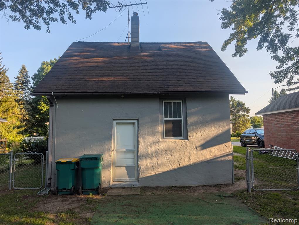 910 Michigan Street, Brighton, MI 48116 — Photo 3