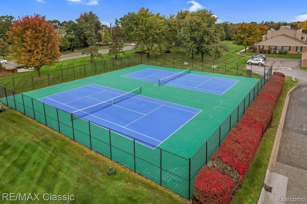 40041 CROSSWINDS, Novi, MI — Photo 37