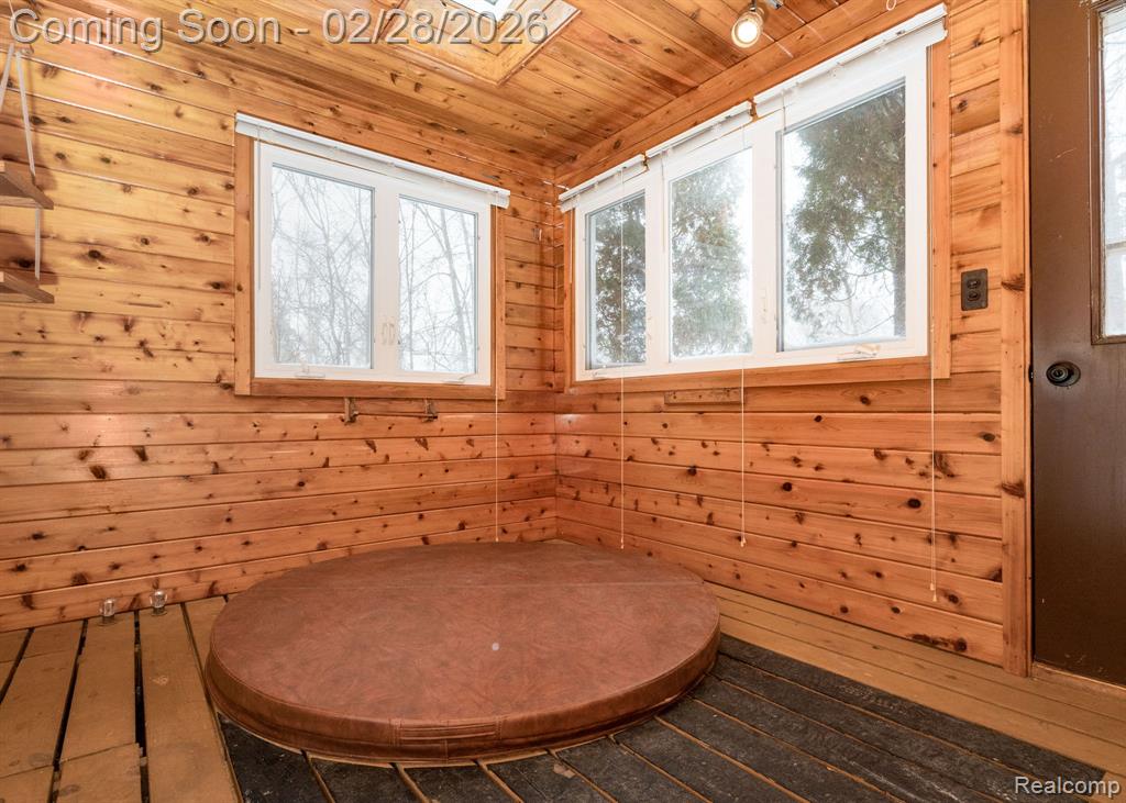 5737 Shetland Way, Waterford, MI 48327 — Photo 22