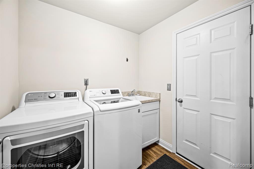 45622 ARAGON Lane, Canton, MI 48187 — Photo 11