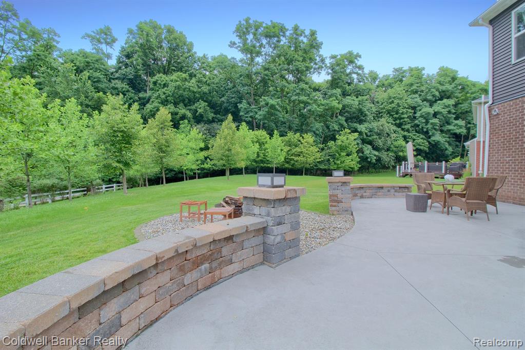 44298 BILLINGS Drive, Novi, MI 48377 — Photo 41