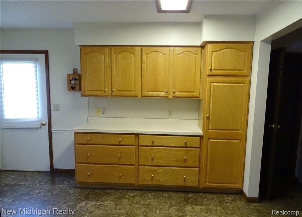 496 2ND Street, Addison, MI 49220 — Photo 4