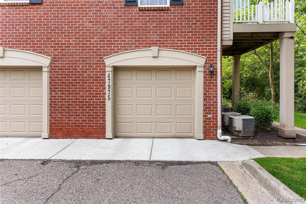47975 CARDIFF Avenue, Canton, MI 48188 — Photo 15