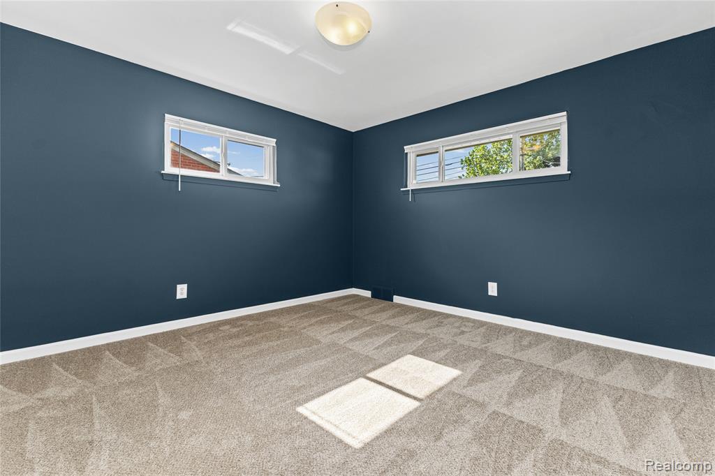5201 Arden Avenue, Warren, MI 48092 — Photo 17